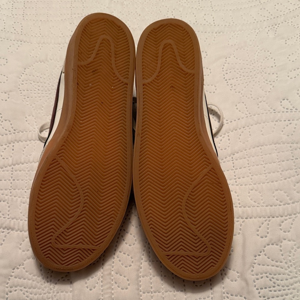 Nike Men's White and Burgundy Killshot Sneakers - Picture 4 of 4